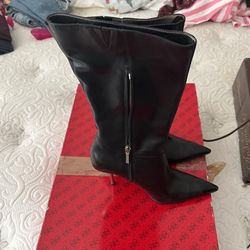 guess boots size 7 