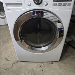 Clothes Drier. LG. Front Loading. Gas.