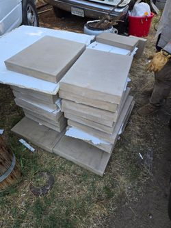 Stone caps Different sizes