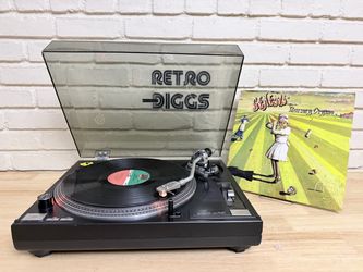 Lineartech BD-1600 Phase II Turntable (new belt/new cartridge)