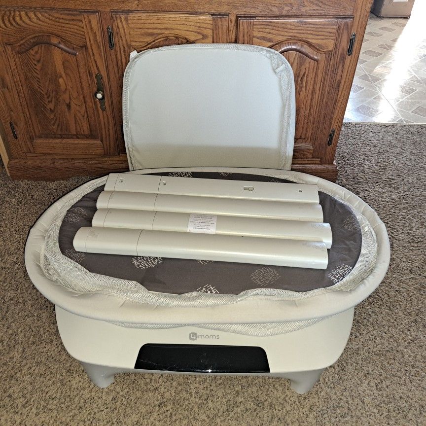 4Moms MamaRoo Sleep Bassinet