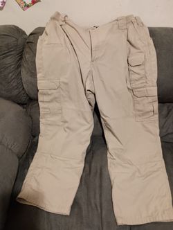 44x30 Tan Pants With Pockets 5.11 Tactical Pants 