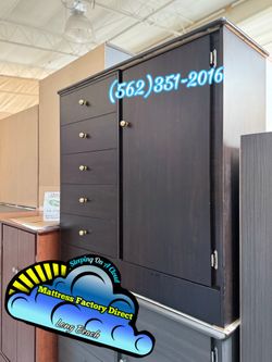Baby wardrobe brown closet ropero armoire Nuevo new