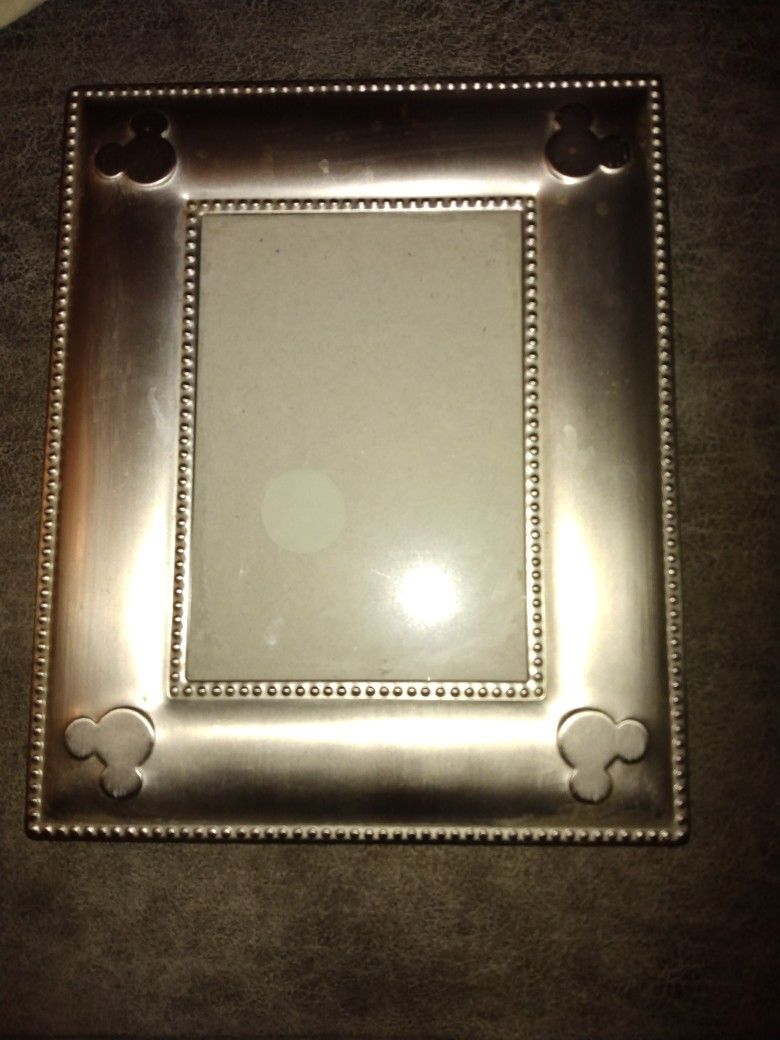 Walt Disney Parks And Resorts Brushed Silver Mickey Mouse Design Picture Frame.