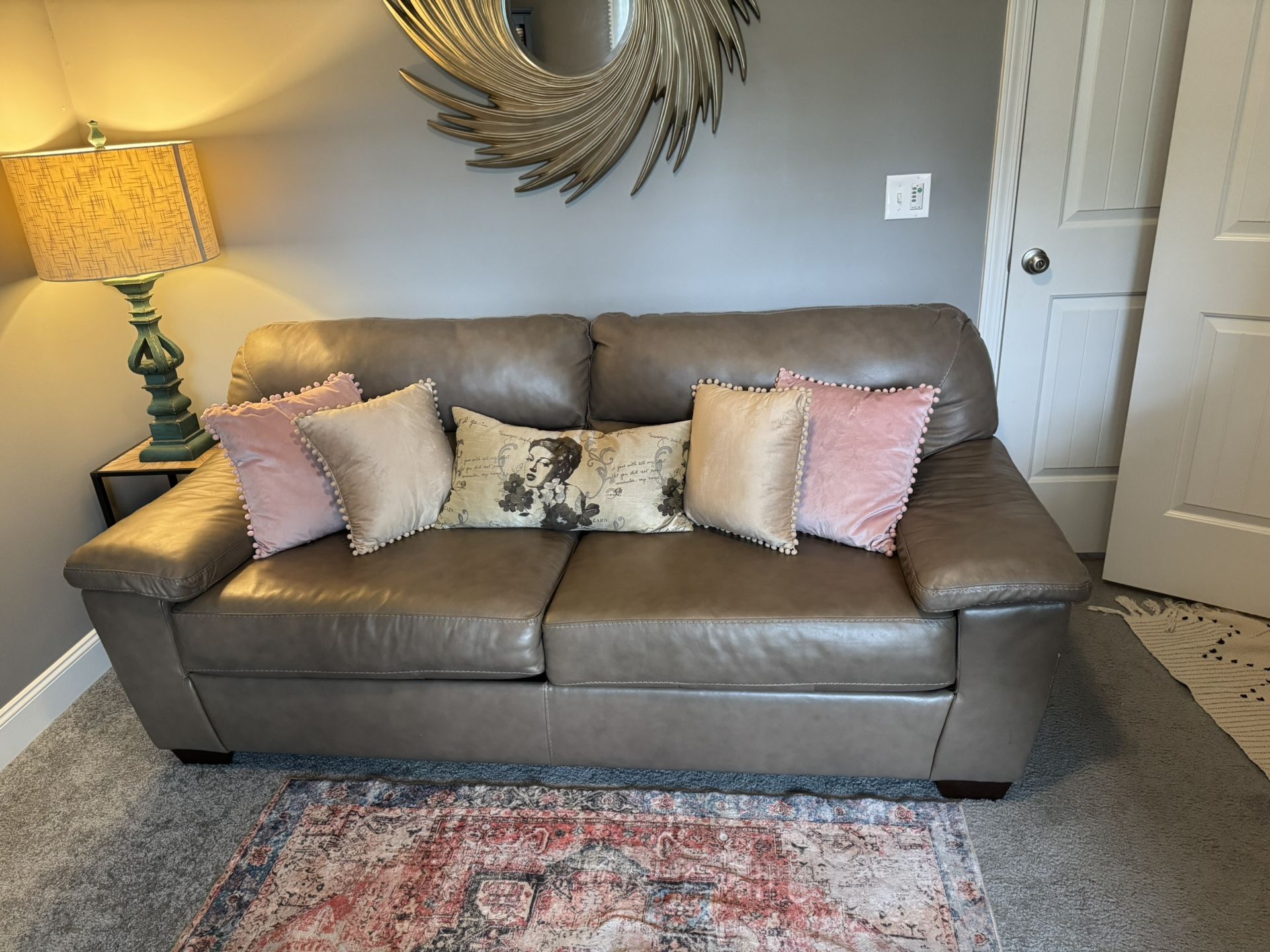 Beautiful Queen Sized Leather Sofa Bed
