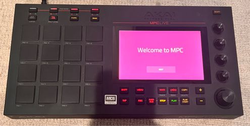 Akai MPC Live 1