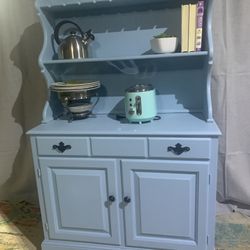 Stratton Trutype Americana french farm rustic china cabinet  $130