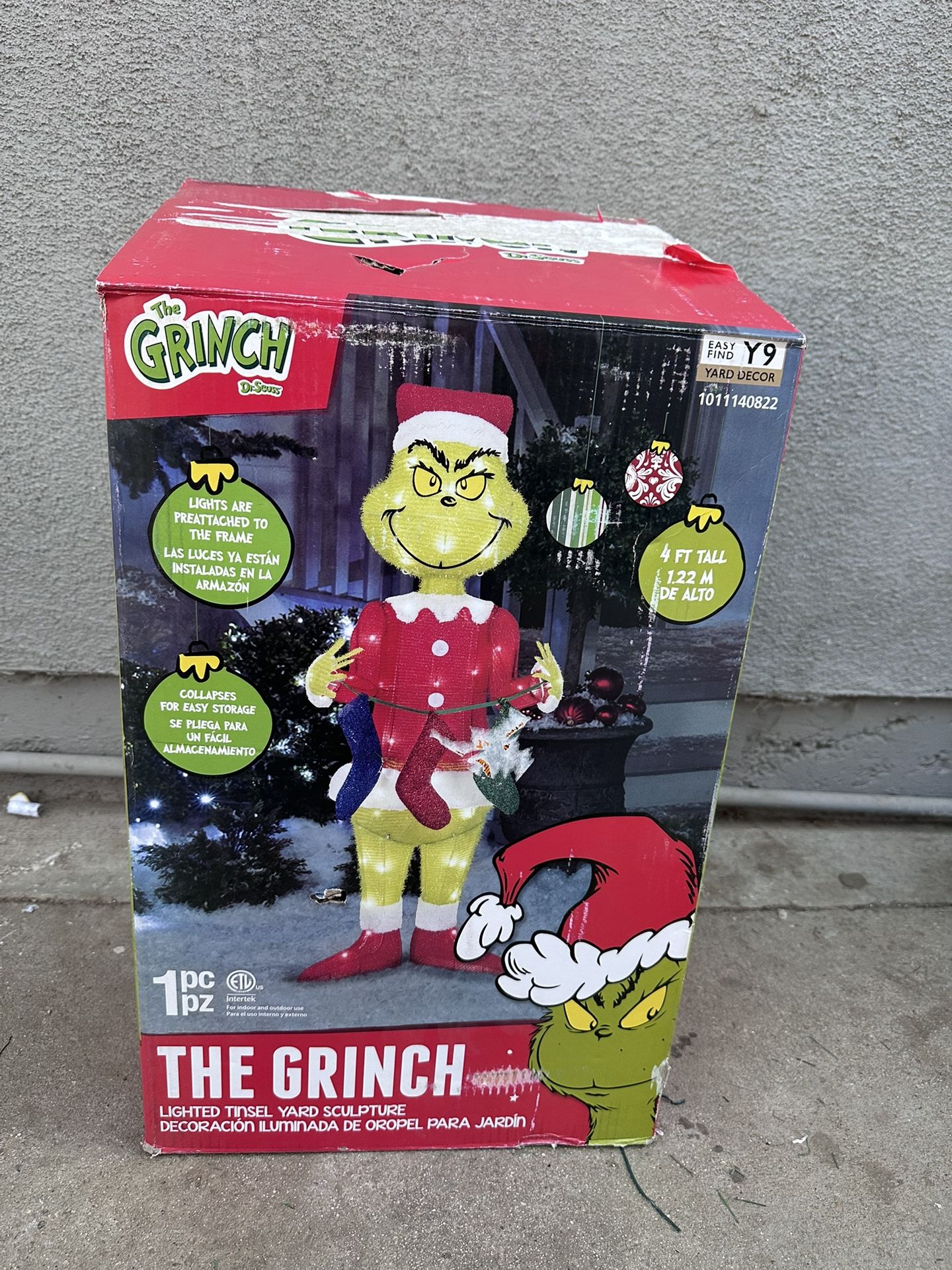 The Grinch Dr Seuss 4 Ft 🚨🚨LIKE NEW