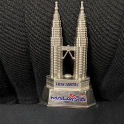 Malaysia Petronas Twin Towers Kuala Lumpur Souvenir 