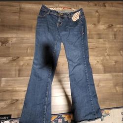 Apple Bottom Jeans Low Rise Bootcut