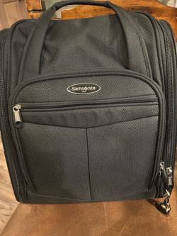 Samsonite Underseater with wheels