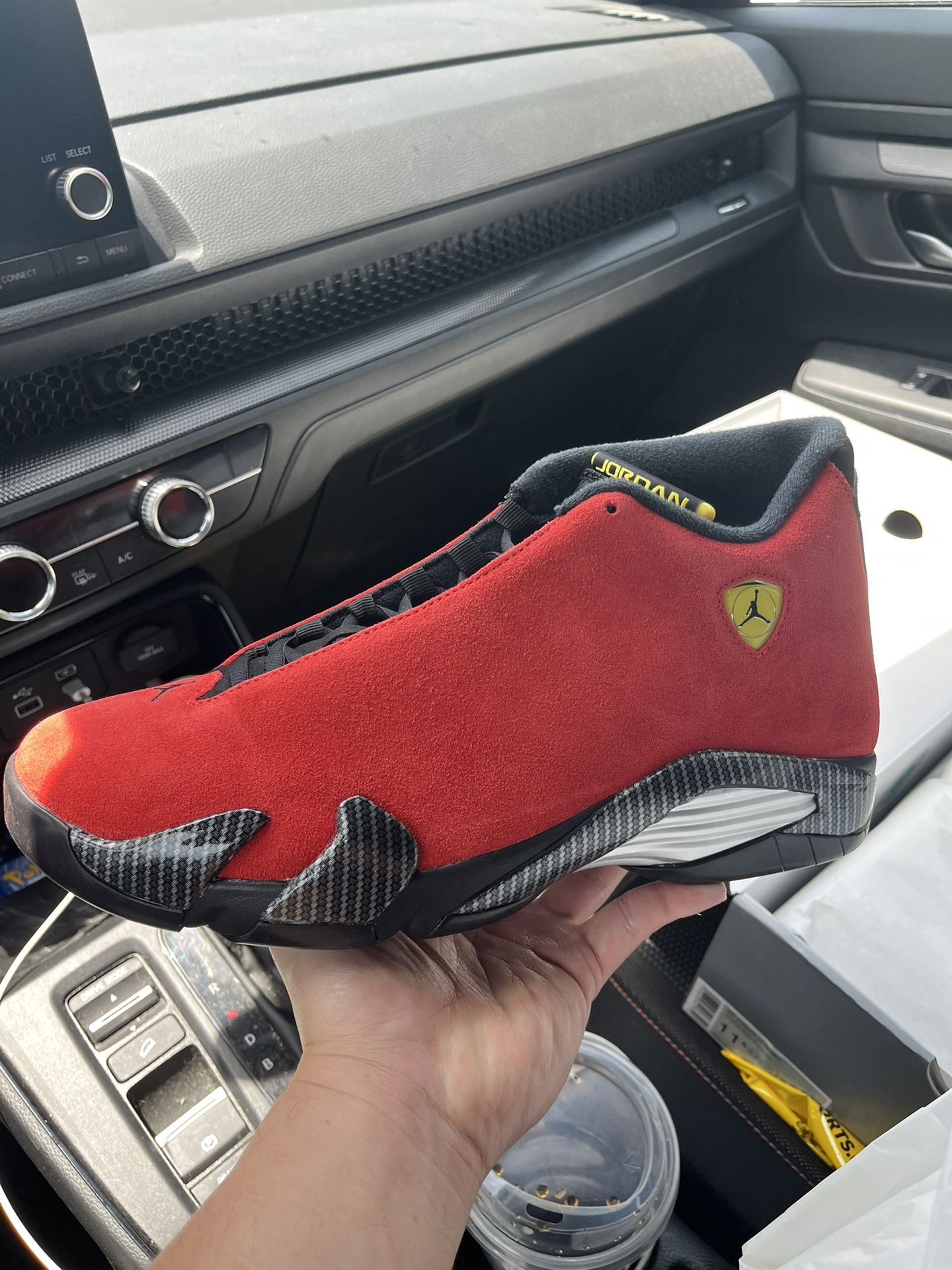 Air Jordan 14 Ferraris