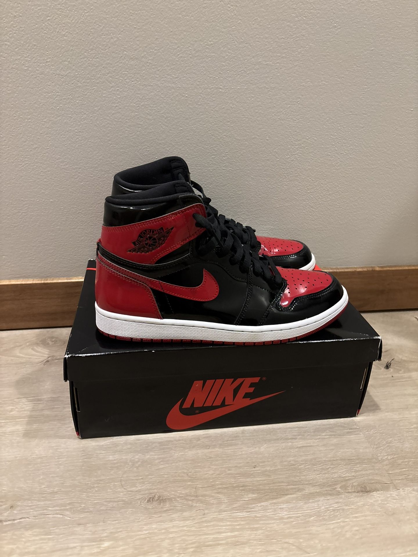 Jordan 1 Paten Leather Bread
