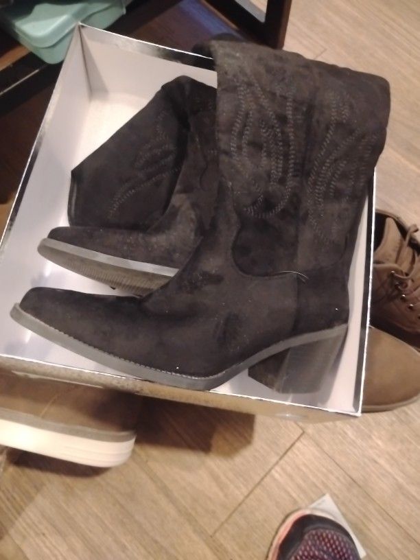 boots size 5