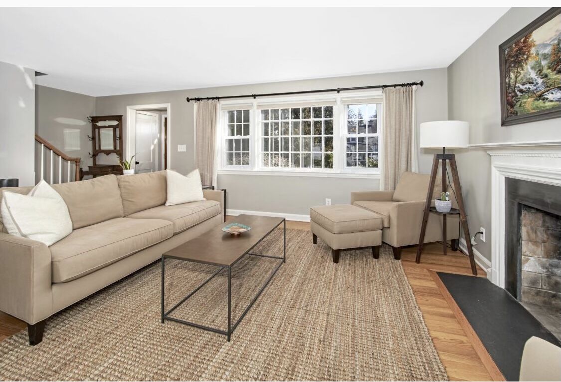 Pottery Barn Sofa, Armchairs And Ottoman