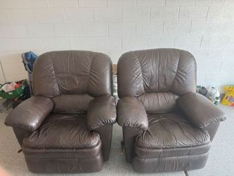 La-Z--Boy Leather Oversized Recliners