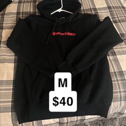 The North Face Hoodie Size M