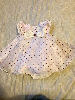 Baby girl dress size 6-9 months $5