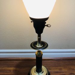 Vintage Black And Gold Tole Lamp  