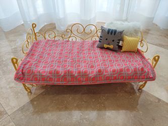 Our Generation American girl doll bed