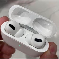 AirPods Pro - Superb Condition 
