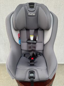 Nuna Rava car seat