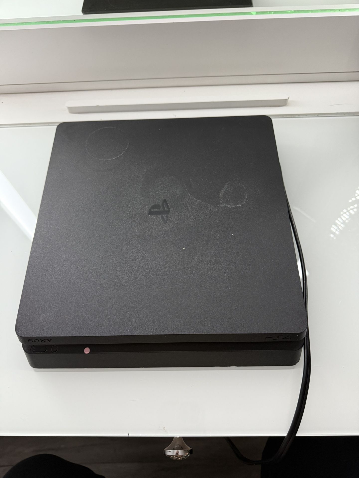 PS4