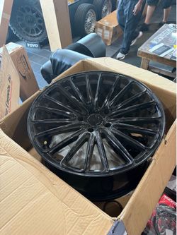 Blaque Diamond BD-715 20” Staggered Rims 5x130 + New Tires