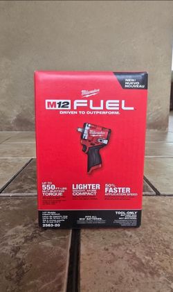 Milwaukee
M12 FUEL 12V Lithium-Ion Brushless Cordless Stubby 1/2 in. Impact Wrench (Tool-Only)