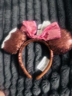 Disney Minnie Mouse Sequin Ears.