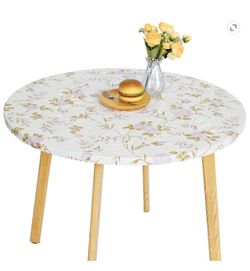 Fitted table cover