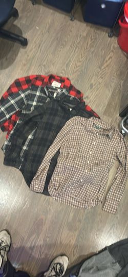 Men’s flannel shirts