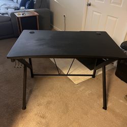Game world e-Sports Gaming Desk