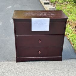 Free Dresser