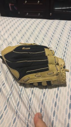 Adidas glove