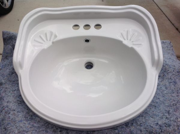 Mansfield Mazara Mancesa Pedestal Sink Base For Sale In Brooksville Fl Offerup