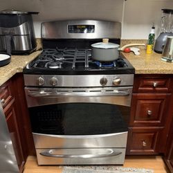 Stove/Oven