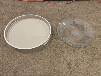 Lot of 2 large tray , 18 inch and 15 inch in width