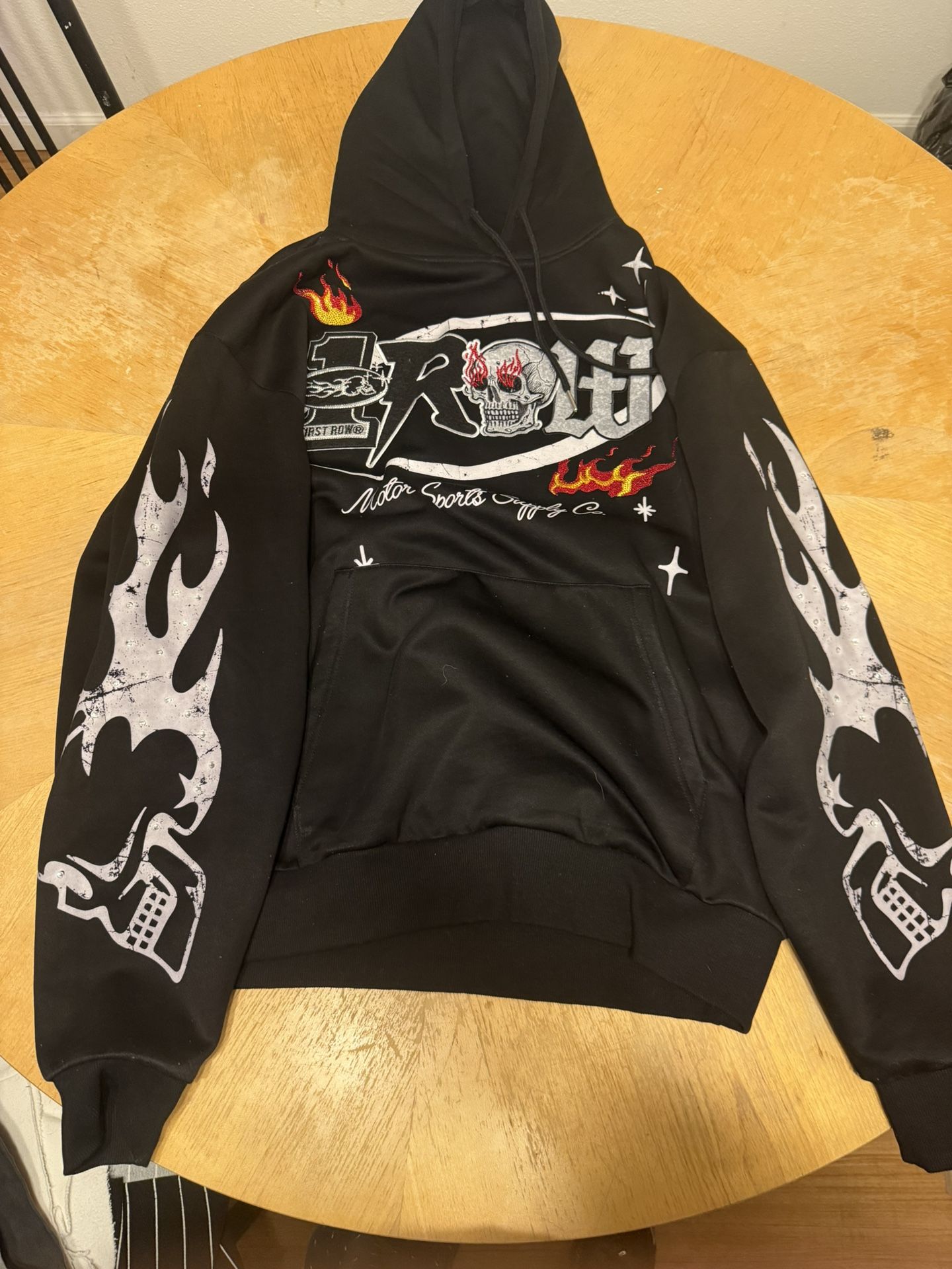 Clothes for sell most are mediums