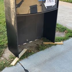 Free Cabinet