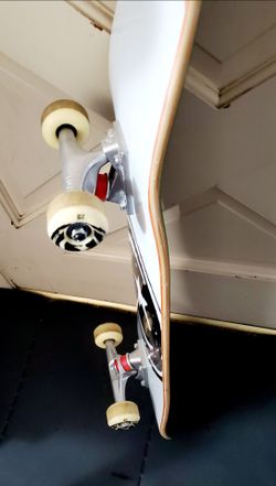 Skateboard Star And Moon - white (white/black) in great Condition