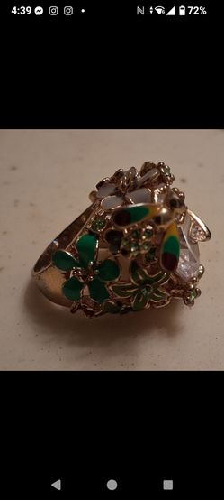 Betsey Johnson Woman's Ring Size 6