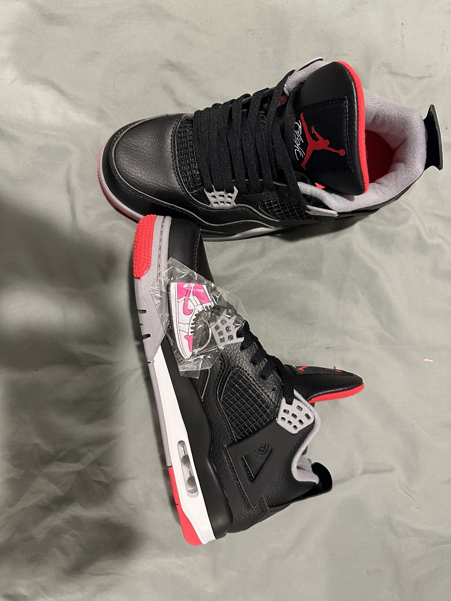 Air Jordan 4 Retro AJ