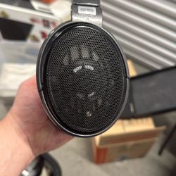 Sennheiser Consumer Audio HD 650 - Audiophile Hi-Res Open Back Dynamic
