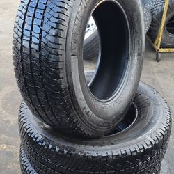 Lt 275/70/18 Michelin  90% Almost New