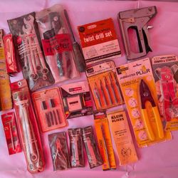 Vintage Handtools (Lot Of 19 Items)