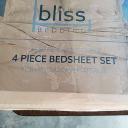 Queen Size Sheet Set... NEW