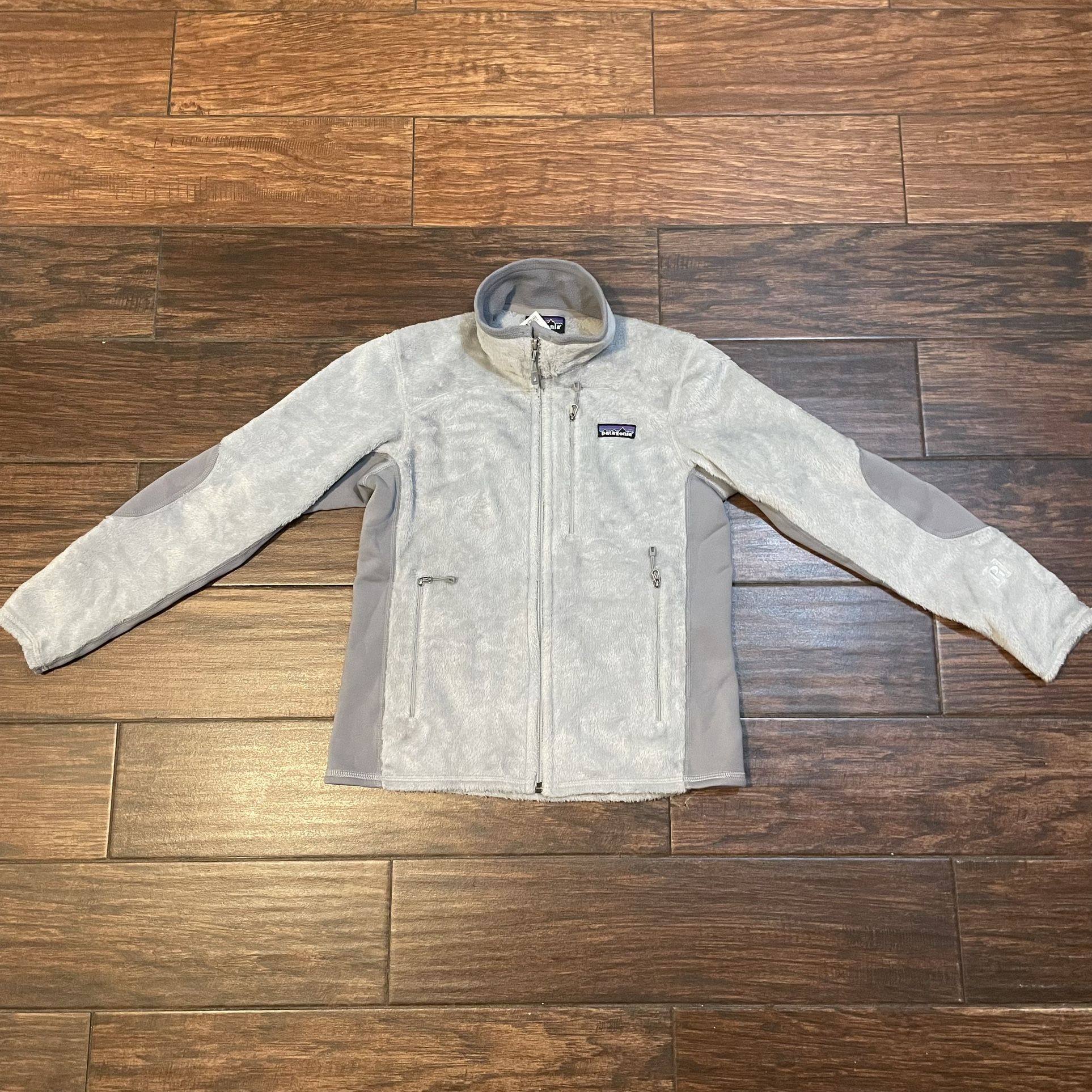 women’s patagonia full zip up jacket small