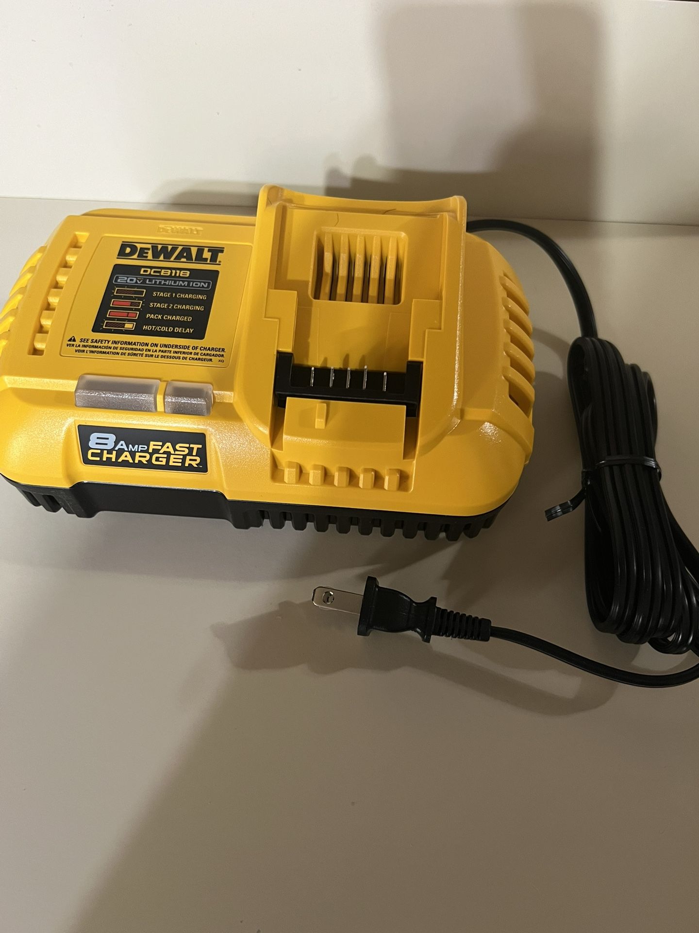 Dewalt Fast Charger