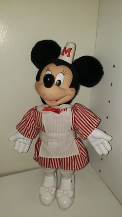 Disney Minnie doll